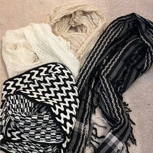 Black and White Patterned Scarves Set